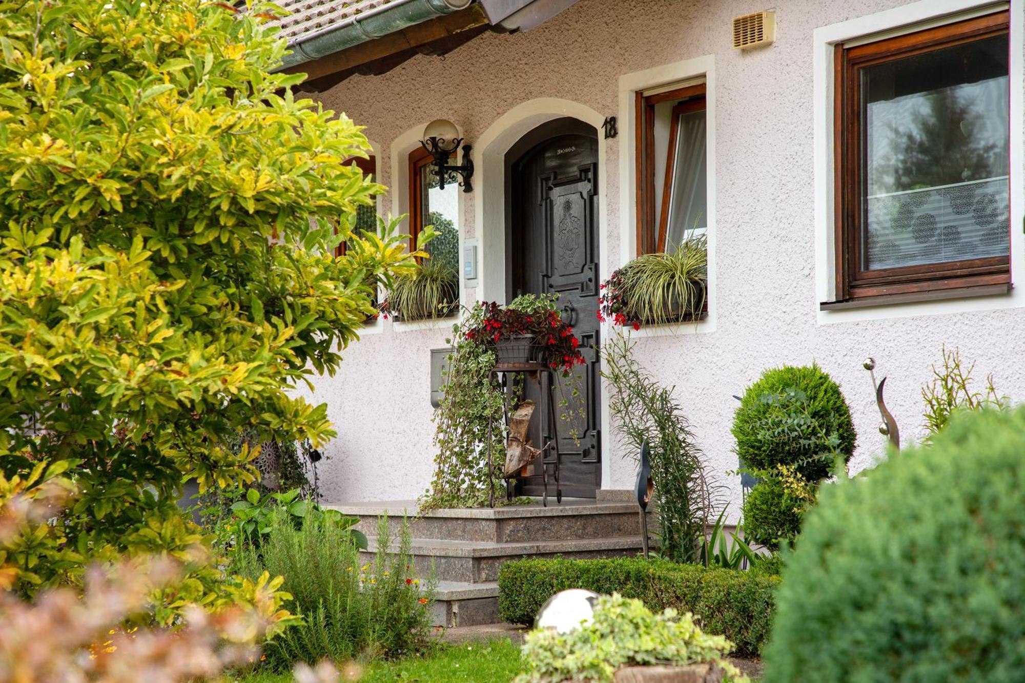 Ferienwohnung Fernsicht Zwiefalten Exterior photo