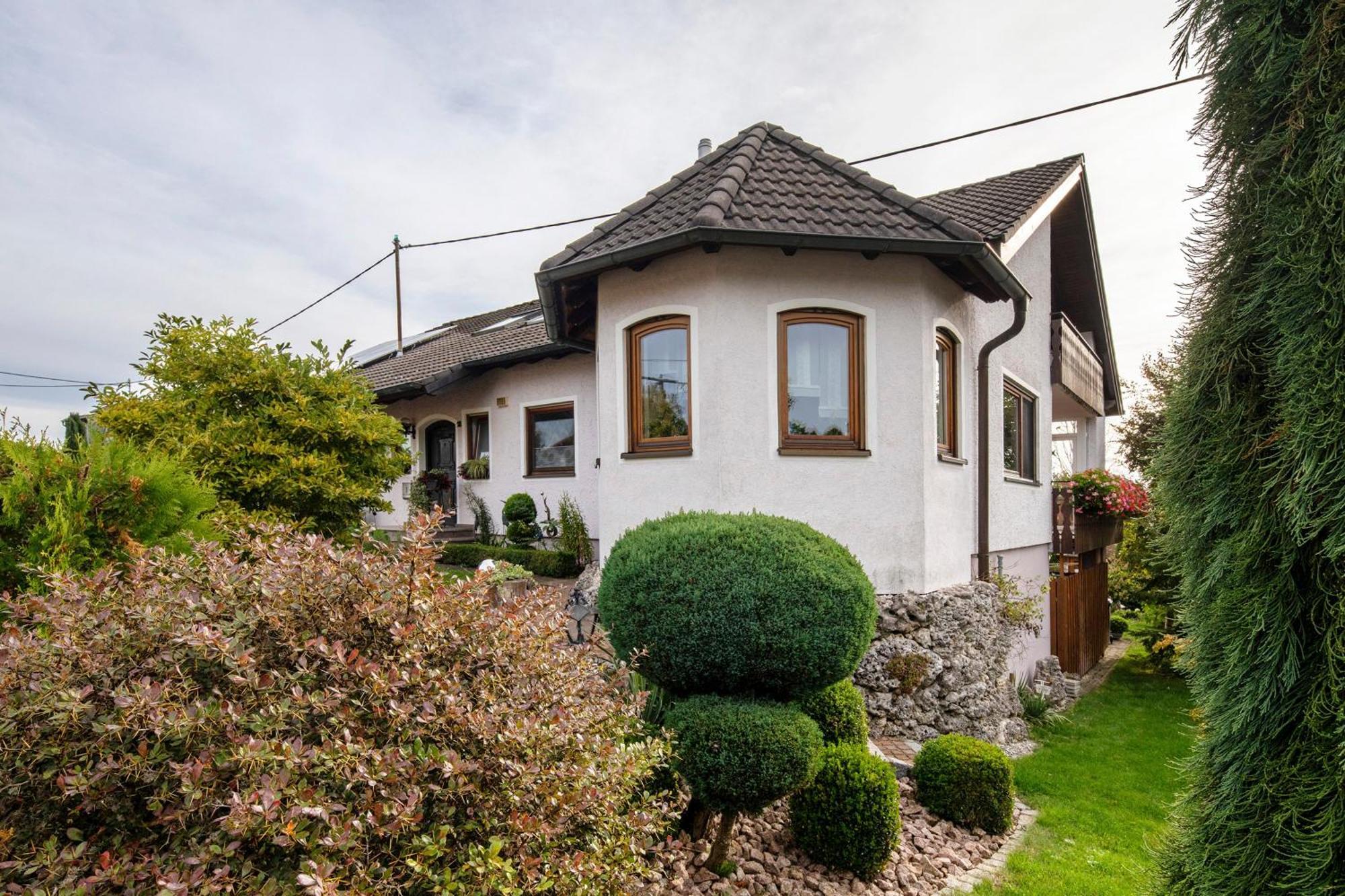 Ferienwohnung Fernsicht Zwiefalten Exterior photo